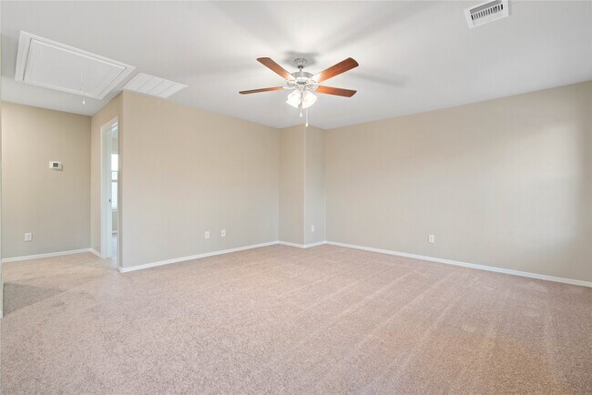 Building Photo - 10714 Catclaw Ct
