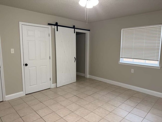 Building Photo - 7545 Neely Dr