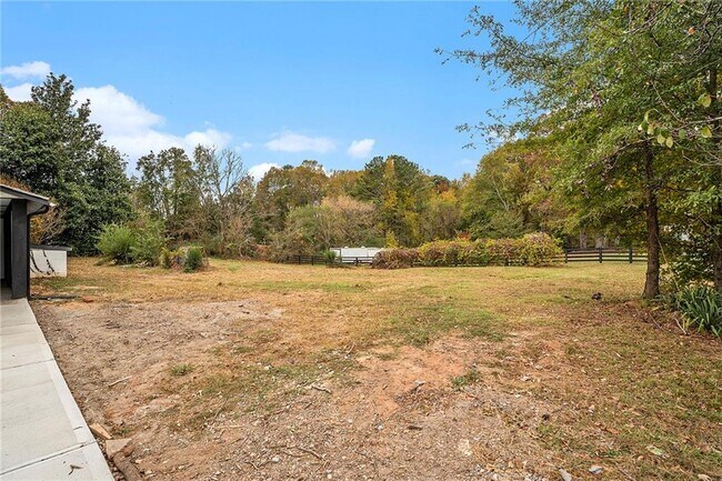 Building Photo - 6219 Heardsville Rd