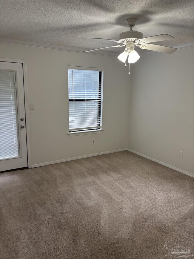 Building Photo - 6427 Lanier Dr