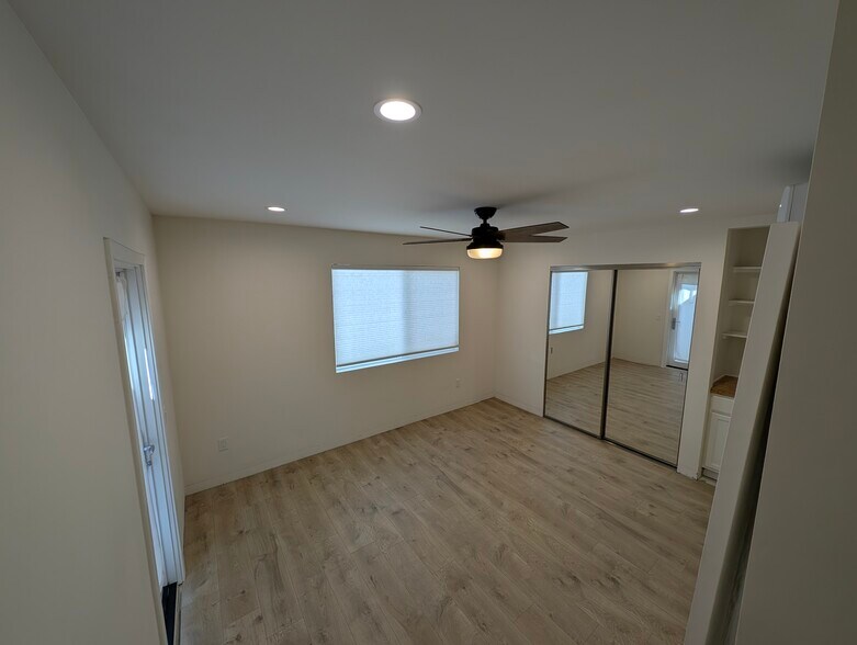 Master_Bed - 240 W Cedar Ave