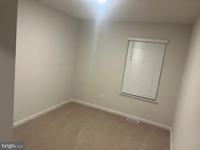 Building Photo - 224 Caterpillar Dr