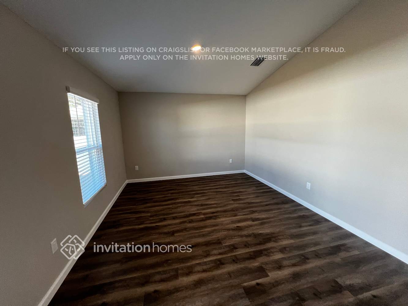 Building Photo - 4604 NW Bighorn Ave