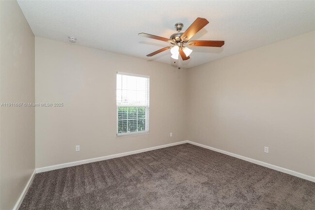 Building Photo - 3611 SW San Benito St