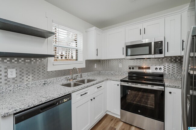 Building Photo - 70 Powers Blvd