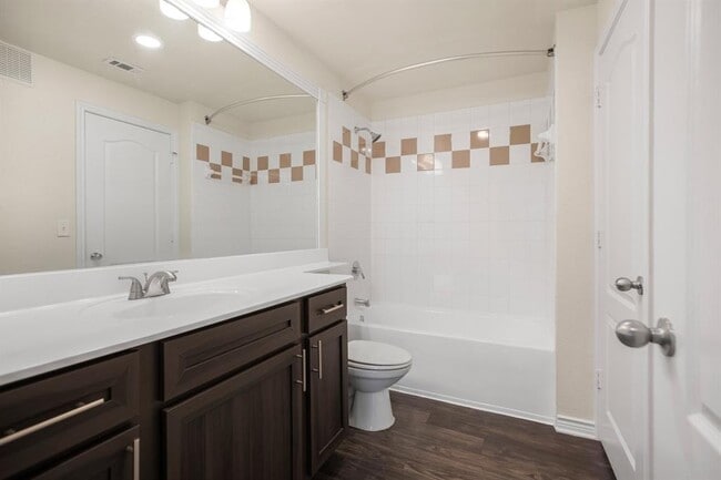 Building Photo - 501 E Stassney Ln