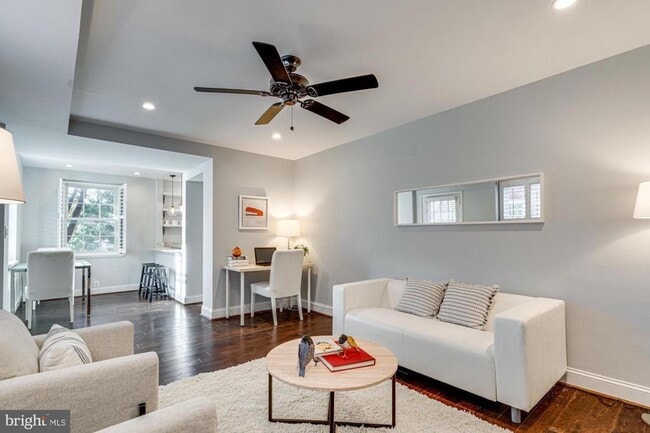 Building Photo - 4224 32nd St S