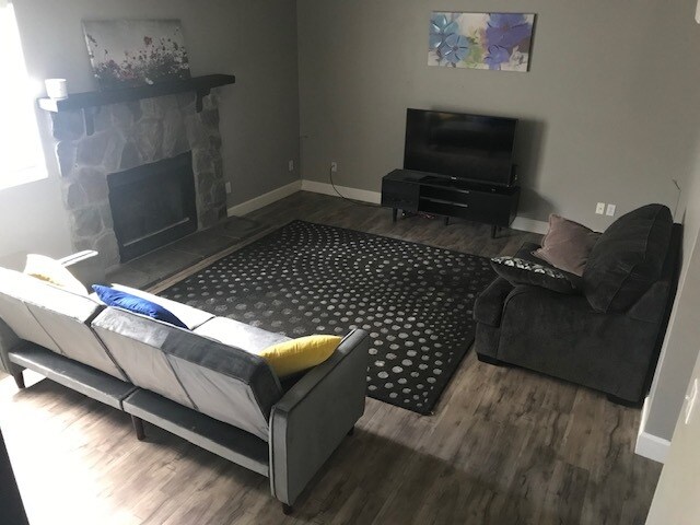 Living Room - 8379 Sycamore Tree Cove