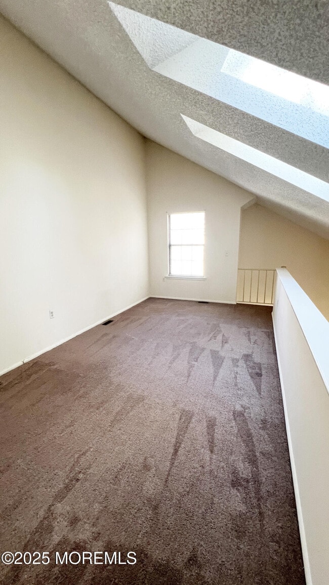 Building Photo - 1509 Dahlia Ct