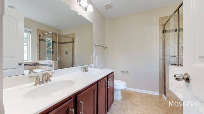 Building Photo - 105 Maraketch Ct