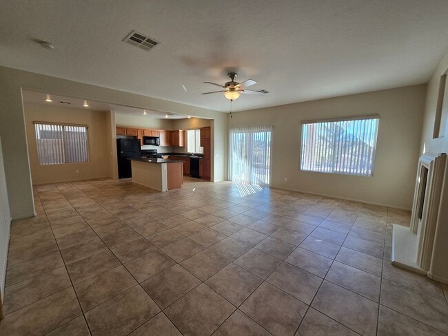 Building Photo - An Amazing 3 Bedroom, 2 Story Home in Silverstone Ranch.