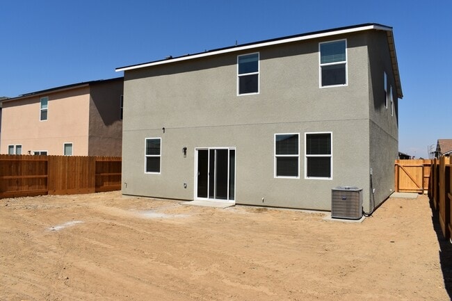 Building Photo - 4752 Sami Jo Dr