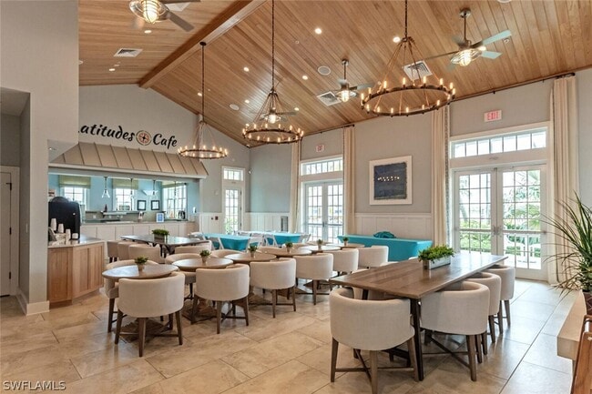 Building Photo - 14827 Edgewater Cir