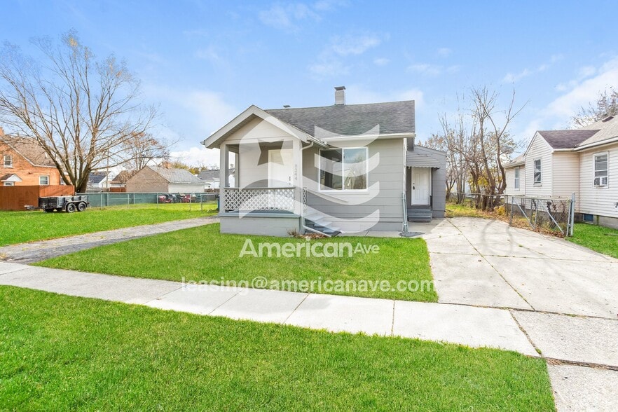 Building Photo - 8244 Cadillac Ave