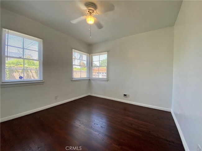 Building Photo - 3718 Gundry Ave