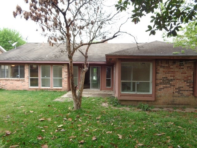 Building Photo - 10211 Golden Sunshine Dr