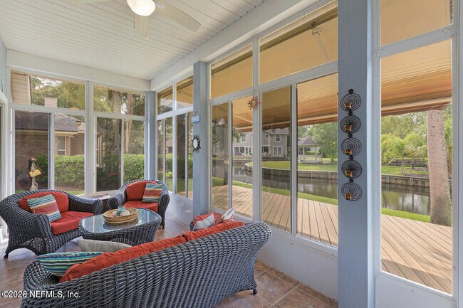 Building Photo - 1593 Blue Heron Ln