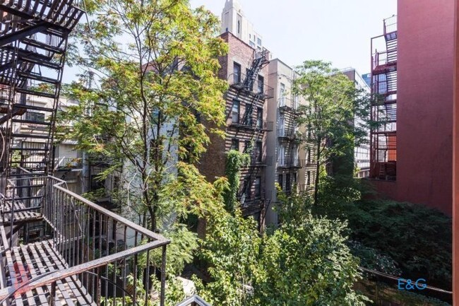 Building Photo - 1 bedroom in New York NY 10019