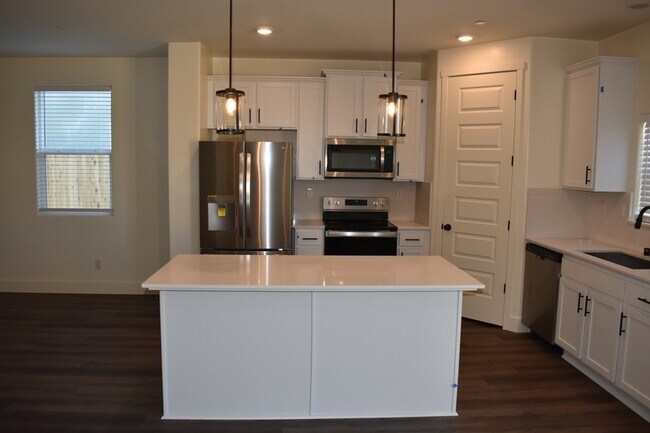 Building Photo - 399 Gallaway Ct