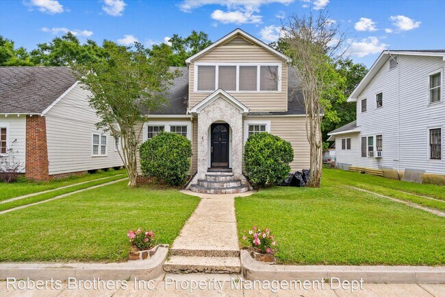 Building Photo - 4 br, 2 bath House - 263 Seminole Street