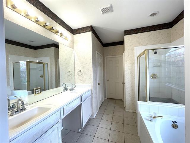 Building Photo - 4108 Hedgerow Dr