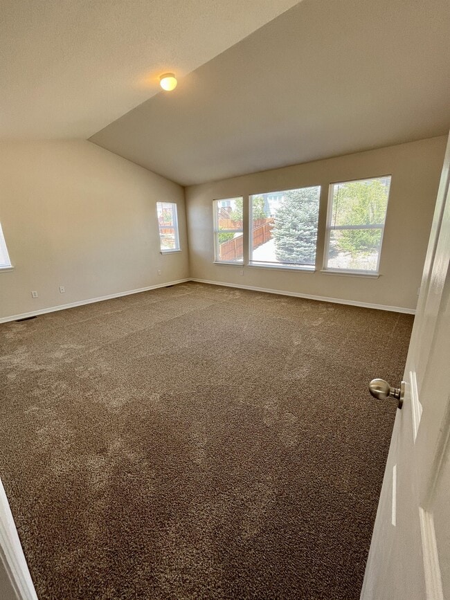 Building Photo - 7595 Fargo Dr