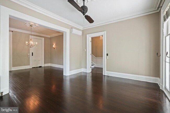 Building Photo - 12 Murray Pl