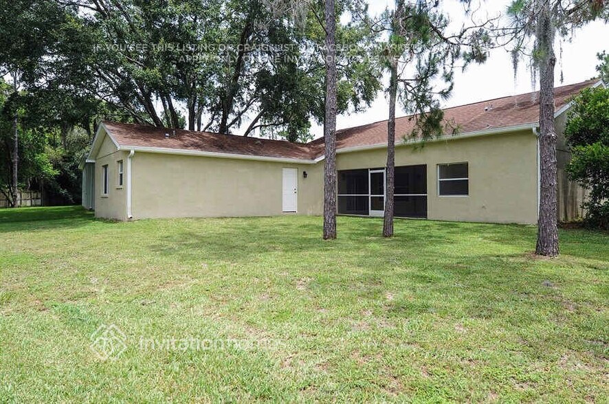 Building Photo - 5547 Foxtail Ct