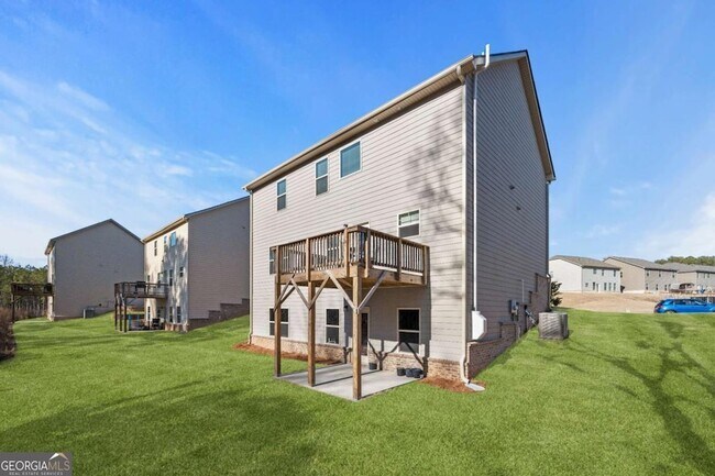 Building Photo - 925 Lakehaven Ln