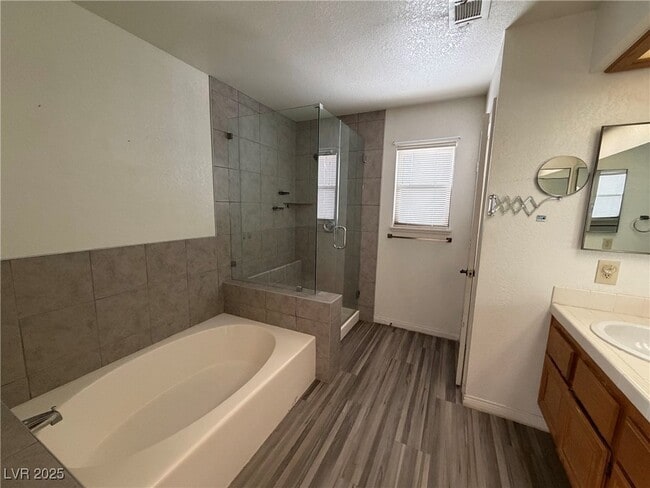 Building Photo - 6305 Crosswood Ave