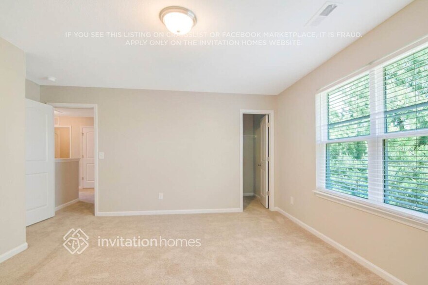 Building Photo - 6813 Planting Ct