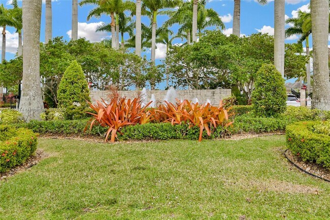 Building Photo - 1500 SW 171st Terrace