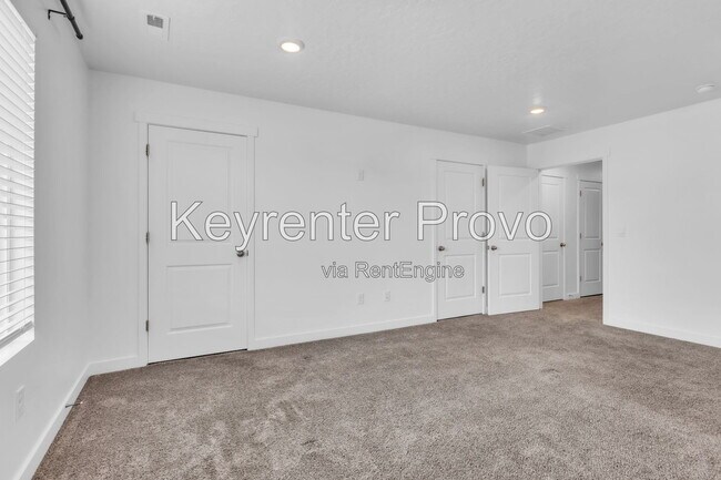 Building Photo - 1109 W Fox Run Ave