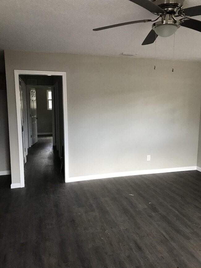 Building Photo - 7006 Christopher Robin Dr