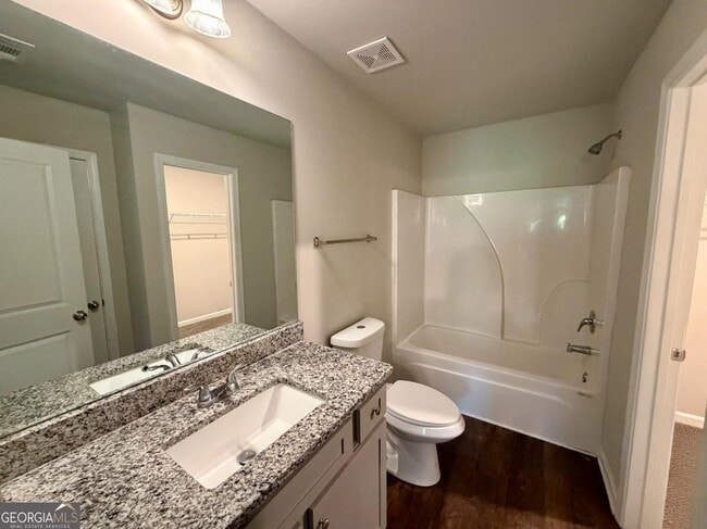 Building Photo - 127 Lexington Ave