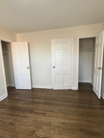 Building Photo - 676 Park Ave