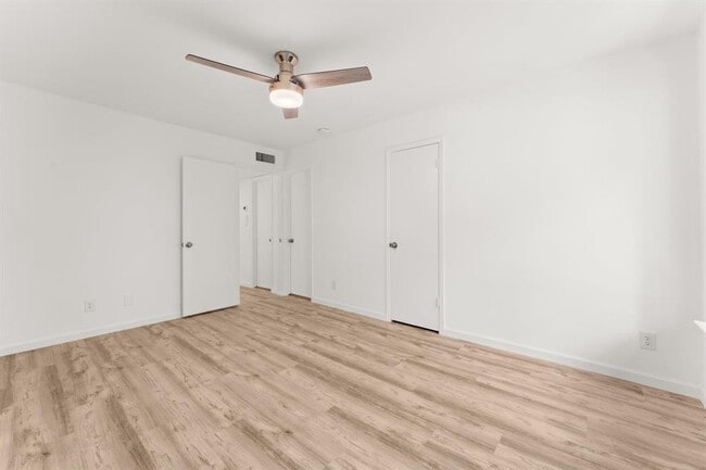 Building Photo - 903 Silver Quail Ln