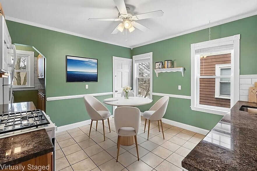 Building Photo - 95 Auckland St