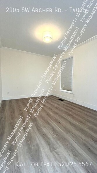 Building Photo - 2905 SW Archer Rd