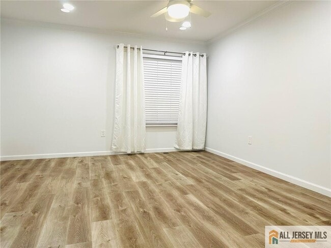 Building Photo - 16 Gerard Pl