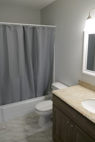 Bathroom - 201 SW State St