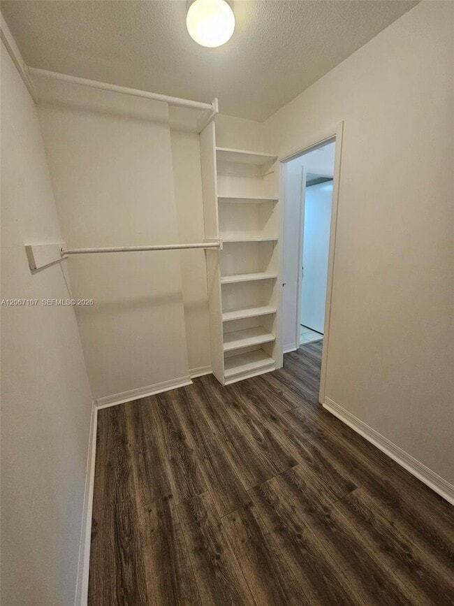 Building Photo - 7470 Miami Lakes Dr