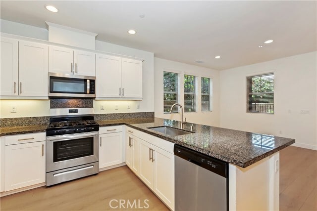 Building Photo - 568 Granite St