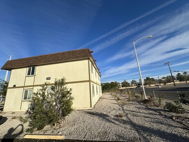 Building Photo - 179 Judy Ct