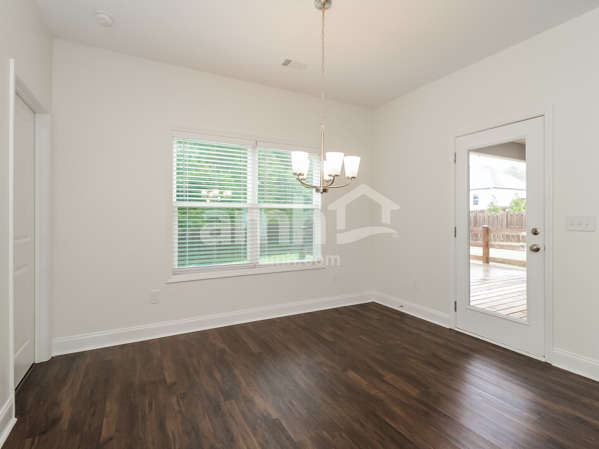 Building Photo - 121 Coulter Woods Dr