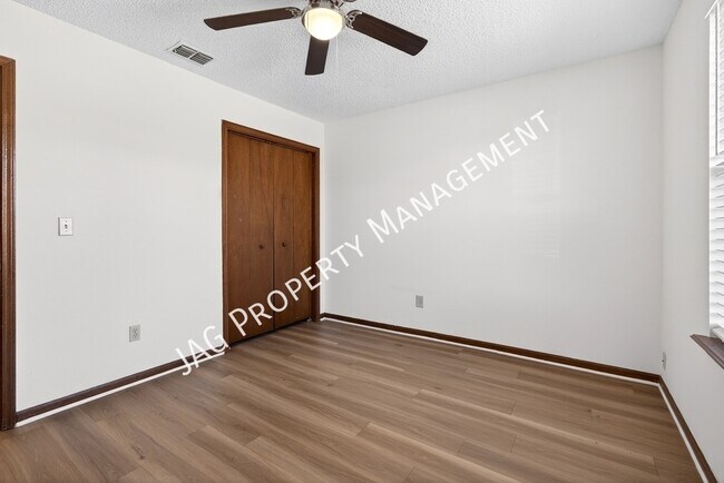 Building Photo - 1338 Gettysburg Dr