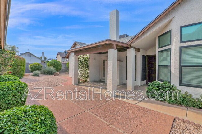 Building Photo - 1625 E Jerome Ave