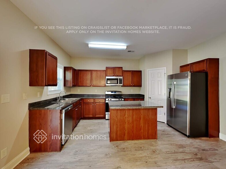 Building Photo - 760 Summerstone Ln