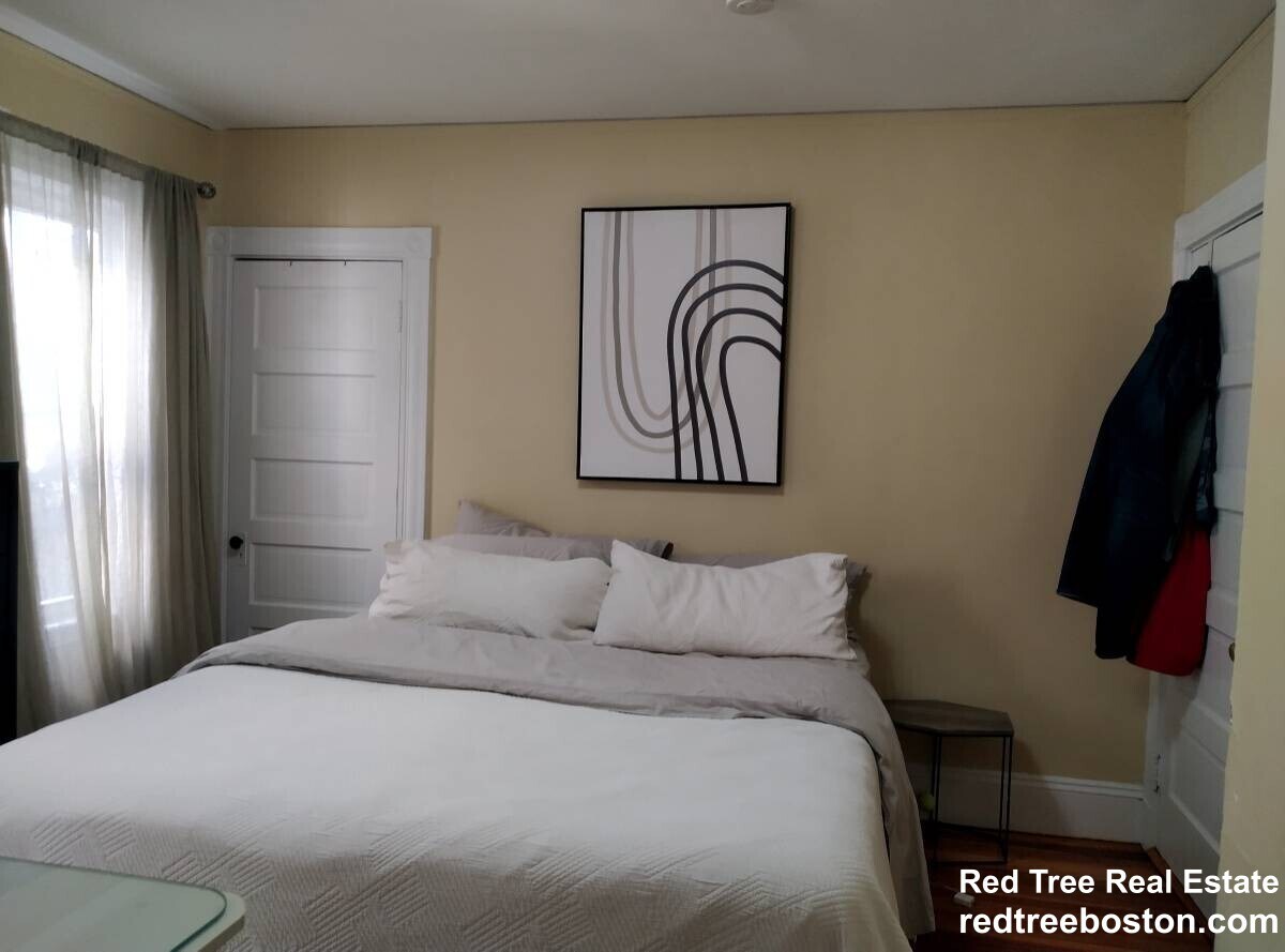 Building Photo - 19 Edward T Sullivan Rd