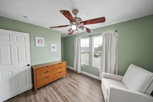 Building Photo - Beautifully Updated Home with Game Room in Villas of Westcreek - Realtor Commission: $500
